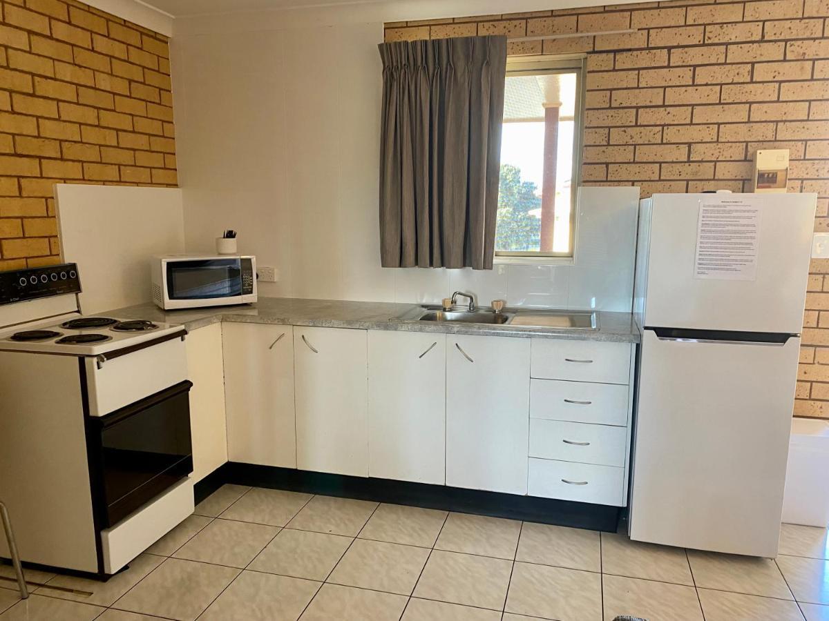 Tallarook Motor Inn Dubbo Extérieur photo