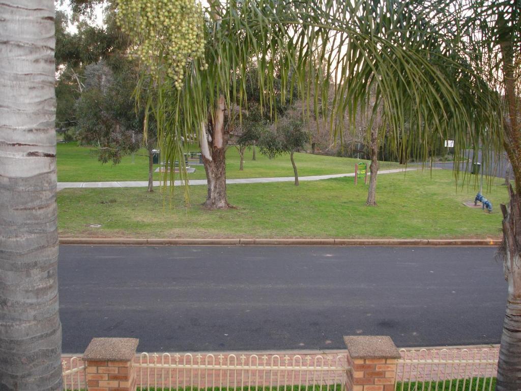 Tallarook Motor Inn Dubbo Extérieur photo